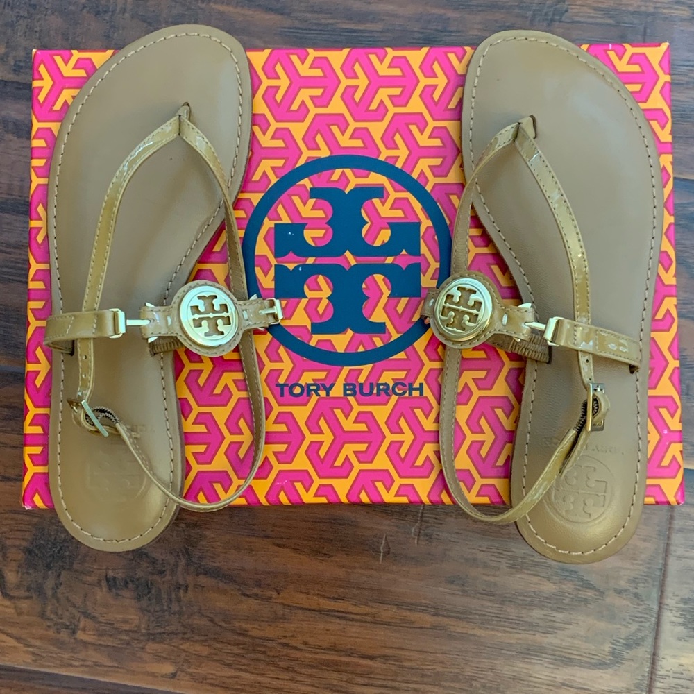 Tory Burch Ali Anteka Sandal